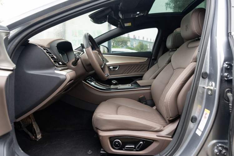 Used BYD Han 2023 DM-i Champion Edition 121KM Prestige Model
