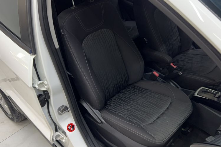 Used Ford EcoSport 2013 1.5L Automatic Prestige Model
