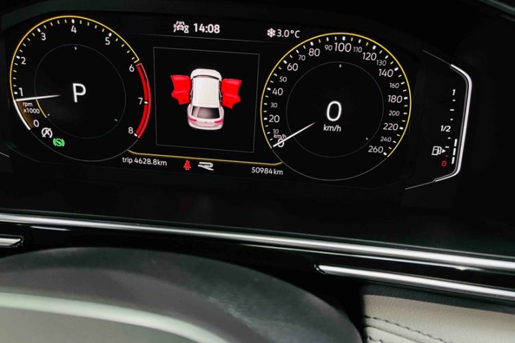 Used Volkswagen Tiguan L 2022 330TSI Automatic Two-Wheel Drive R-Line Enhanced Edition
