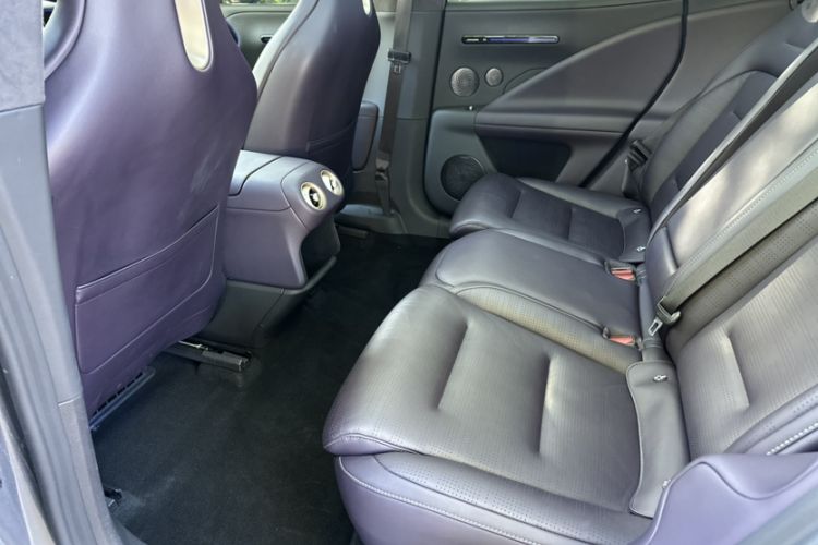 Used  07 2024 Max Extended-Range Edition
