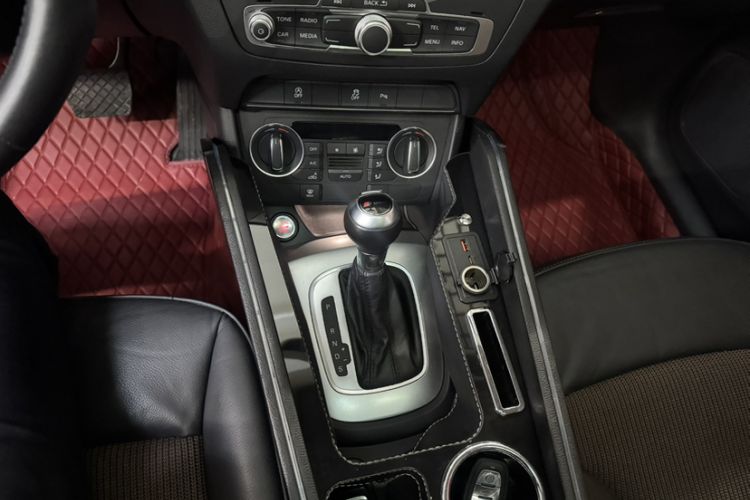 Used Audi Q3 2016 30 TFSI Fashion Model
