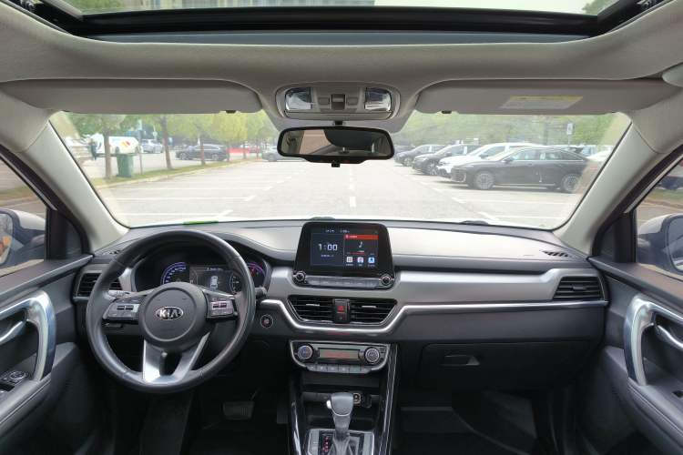 Used Kia Sportage R 2019 2.0L Automatic Smart Luxury Edition
