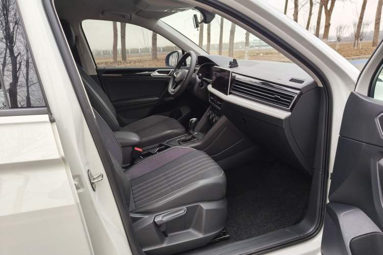 Used Volkswagen Tiguan L 2022 330TSI Automatic Two-Wheel Drive Comfort Edition
