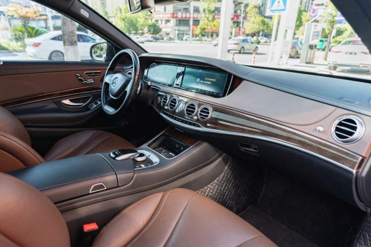 Used Mercedes-Benz S-Class 2014 S 320 L Business Model
