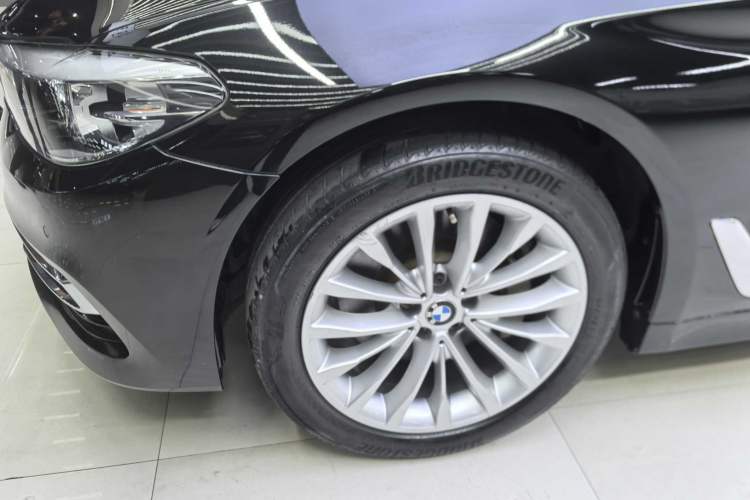 Used BMW 5 Series 2019 530Li Leading Model Luxury Package