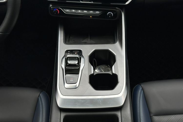 Used GAC Trumpchi GS3 2023 Shadow Speed 270T Dynamic Intelligence Edition