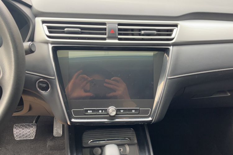 Used Roewe i5 2020 1.5L Automatic 4G Connect Luxury Flagship Edition