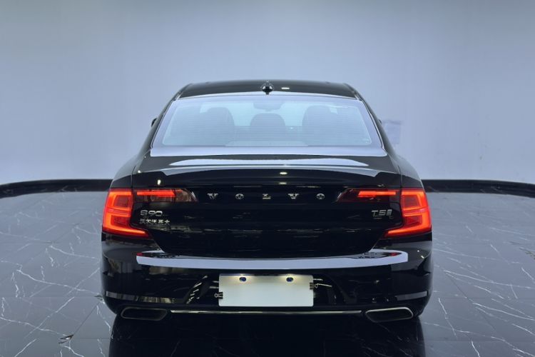 Used Volvo S90 2020 T5 Zhiyi Luxury Edition
