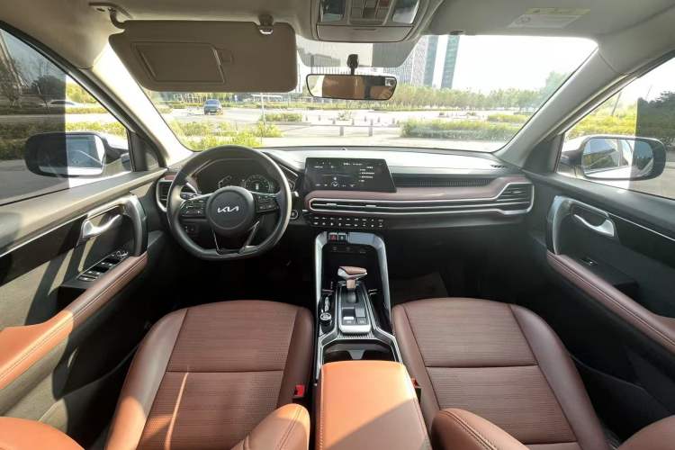 Used Kia Sportage R 2021 Ace 2.0L Splendid Edition
