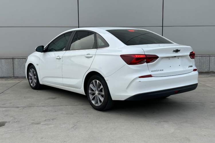 Used Chevrolet Monza 2022 320 Automatic Enjoyment Sunroof Version
