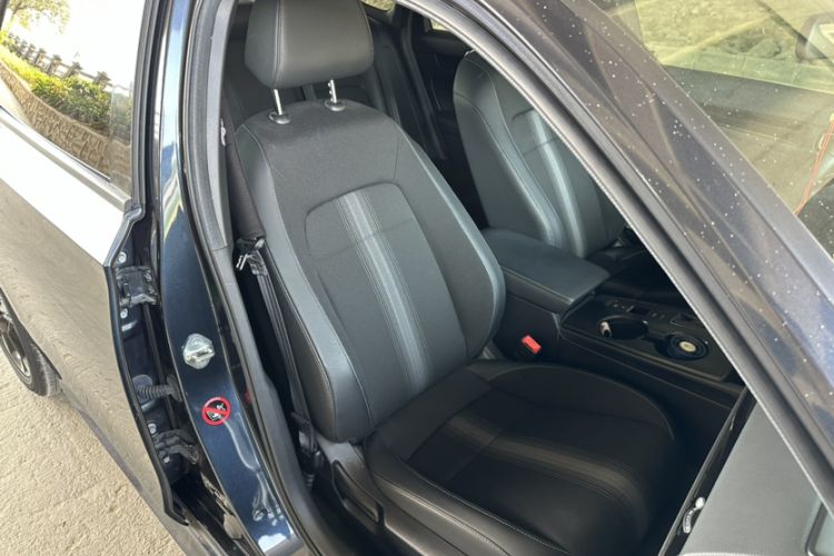 Used Honda Civic 2022 240TURBO CVT Dynamic Edition
