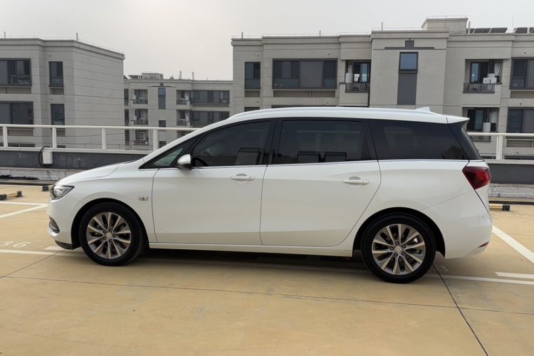 Used Buick GL6 2021 323T Mild Hybrid Connect Luxury Model
