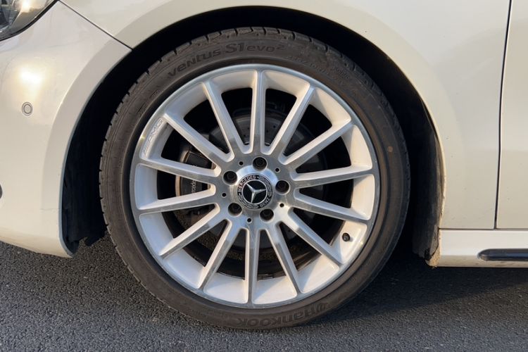 Used Mercedes-Benz A-Class (Import) 2017 A 200 Polar Limited Edition
