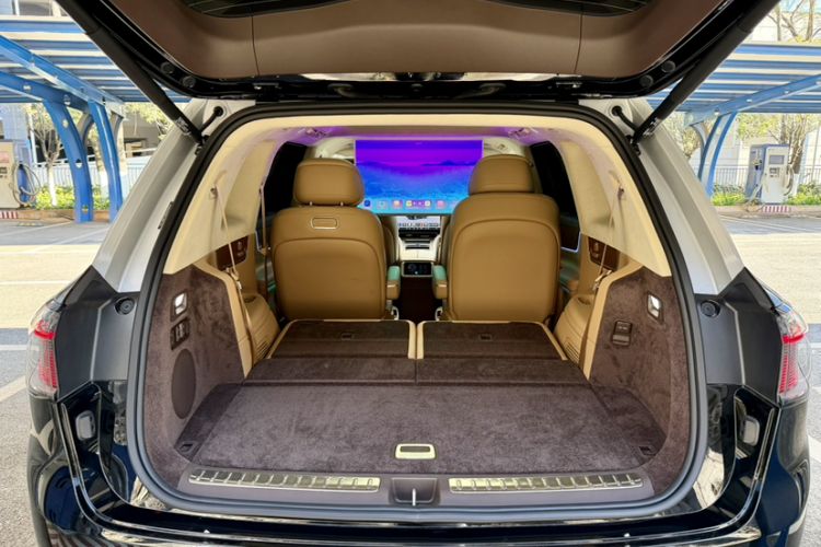 Used Hima AITO M9 2025 Extended-Range Ultra Version 52 kWh 6-Seater
