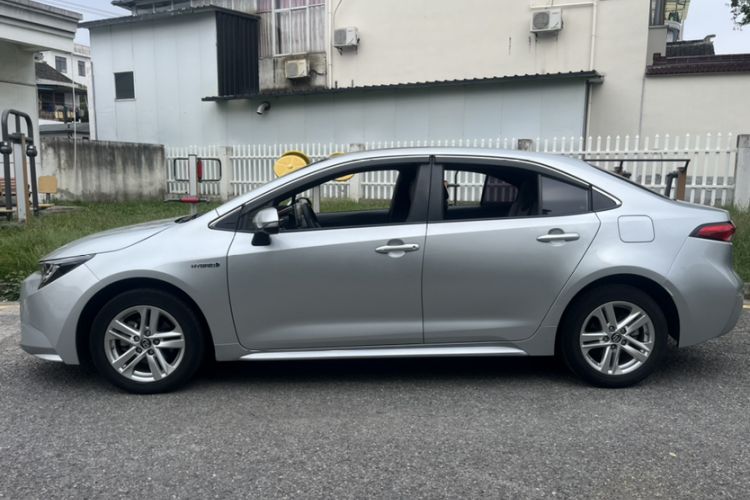 Used Toyota Levin 2022 Dual-Engine 1.8H E-CVT Luxury Edition
