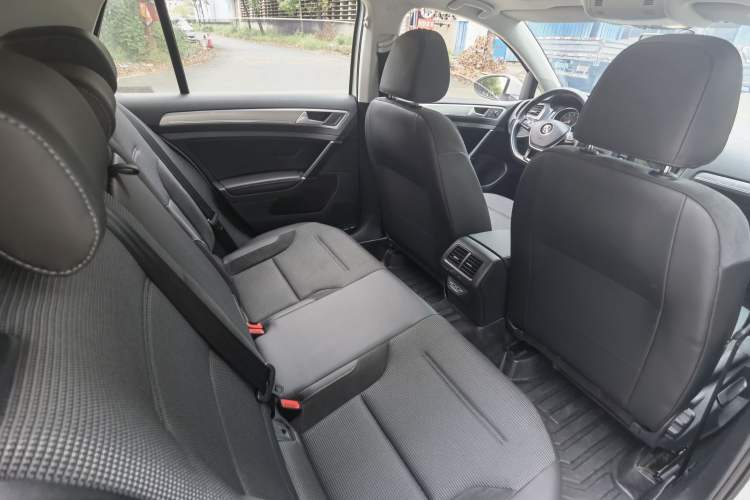 Used Volkswagen Golf 2019 1.6L Automatic Comfort Model China V Standard
