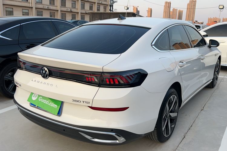 Used Volkswagen Lamando 2022 Lavida L 280TSI DSG Cool & Spicy Edition
