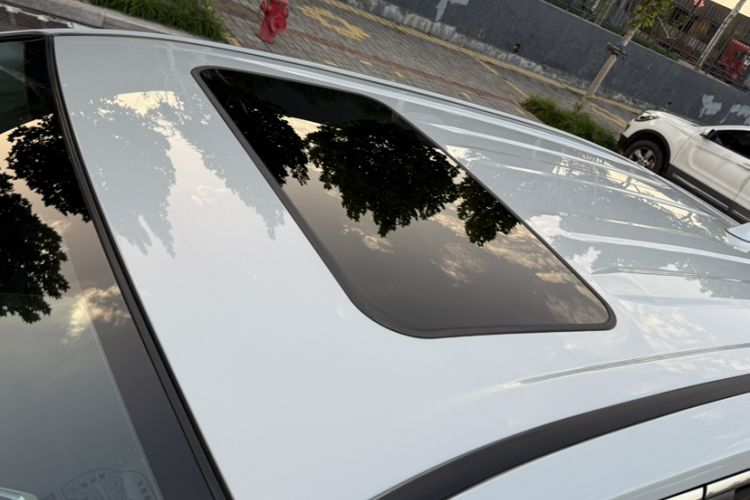 Used Toyota RAV4 2020 Dual-Engine 2.5L E-CVT Two-Wheel Drive Elite Edition
