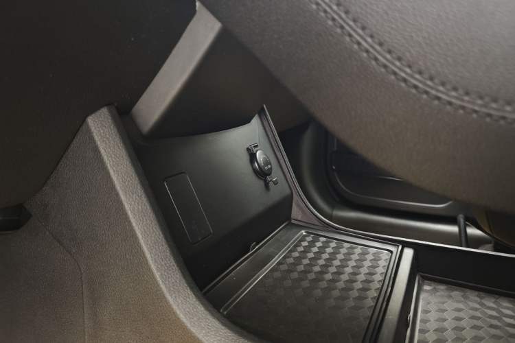 Used Chery Tiggo 8 PLUS 2022 Kunpeng Edition 390TGDI DCT Passion Version
