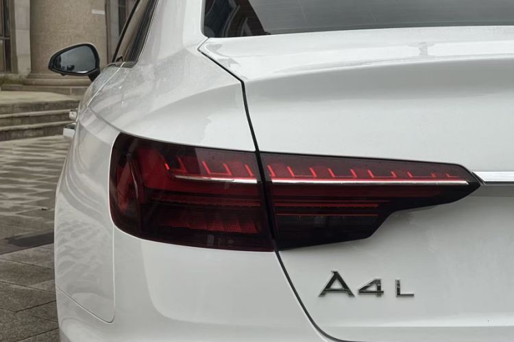 Used Audi A4L 2020 40 TFSI Luxury Dynamic Model
