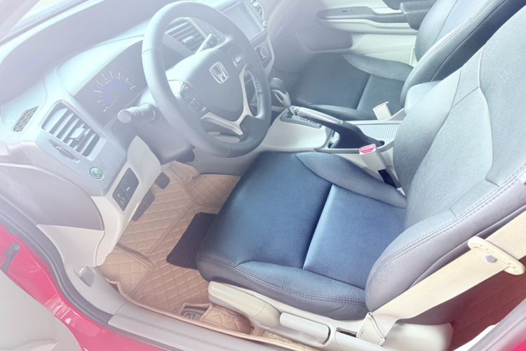 Used Honda Civic 2012 1.8L automatic comfort version
