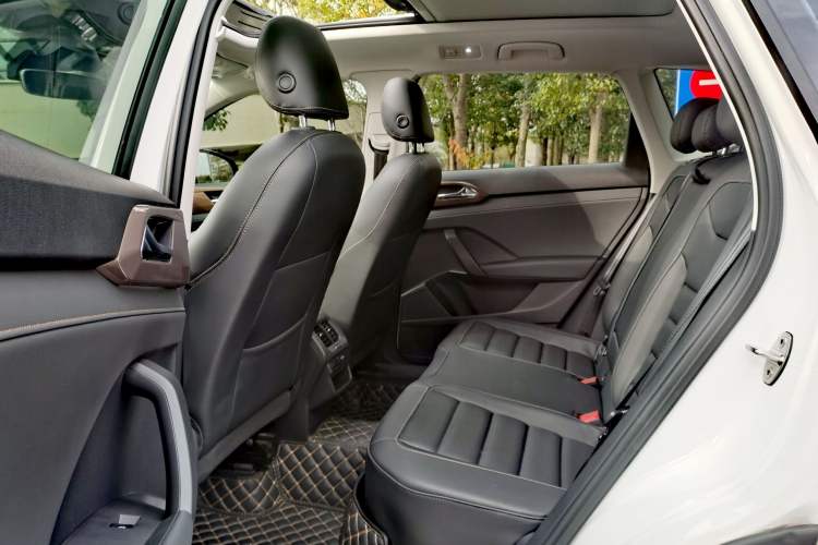 Used Volkswagen Tharu 2020 Revised Version 330TSI Four-Wheel Drive Flagship Edition China VI
