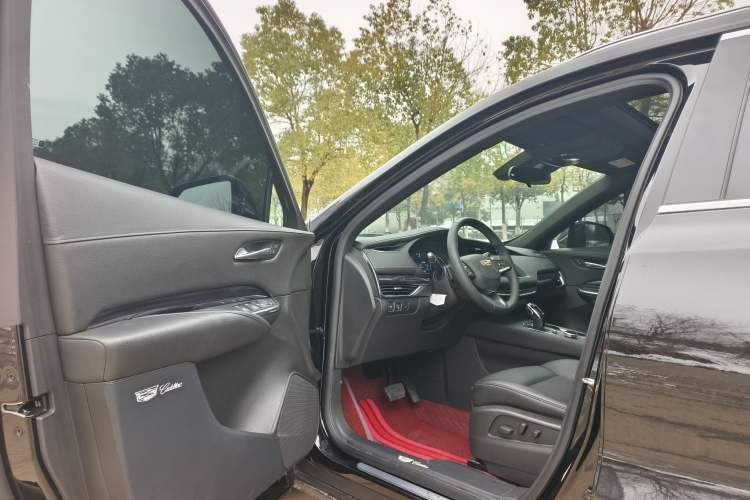 Used Cadillac XT4 2022 28T Two-Wheel Drive Fashion Edition