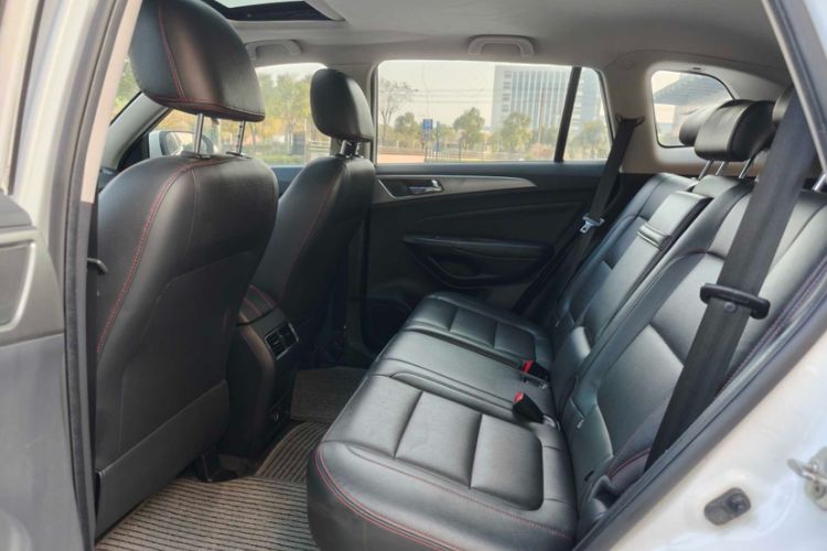 Used Changan CS75 2014 1.8T Automatic Elite Version China V Standard
