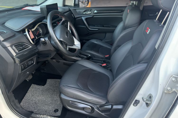 Used  Refine S3 2017 1.6L CVT Luxury Smart Model
