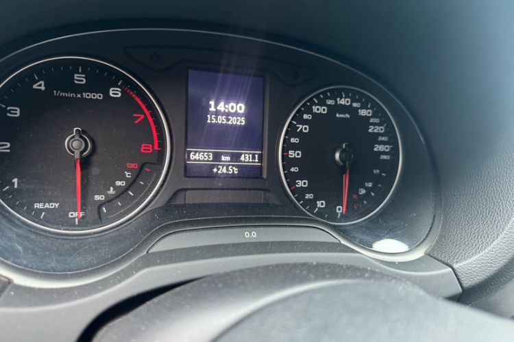 Used Audi A3 2019 Limousine 35 TFSI Fashion Edition China VI Emission Standard
