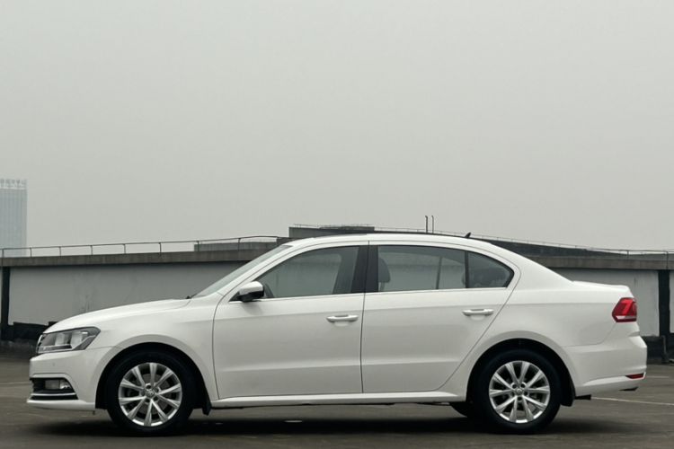 Used Volkswagen Lavida 2015 230TSI DSG Comfort Edition