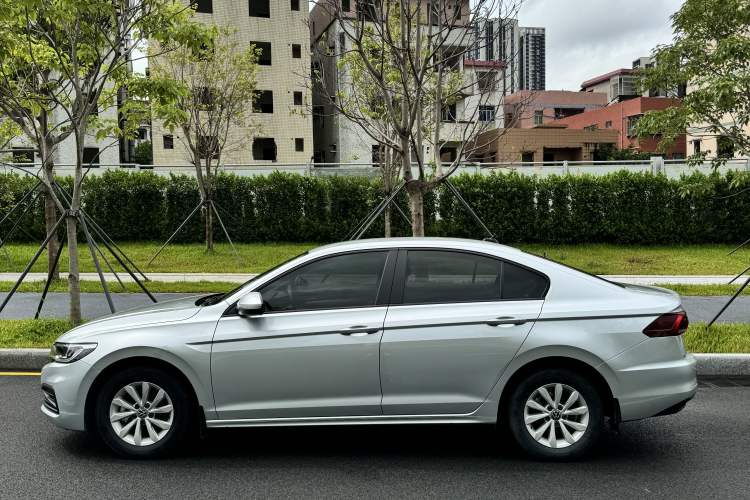 Used Volkswagen Bora 2021 1.5L Automatic Fashionable Smart Connectivity Version
