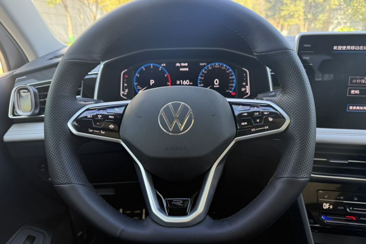 Used Volkswagen Tiguan L 2022 330TSI Automatic Two-Wheel Drive R-Line Enhanced Edition