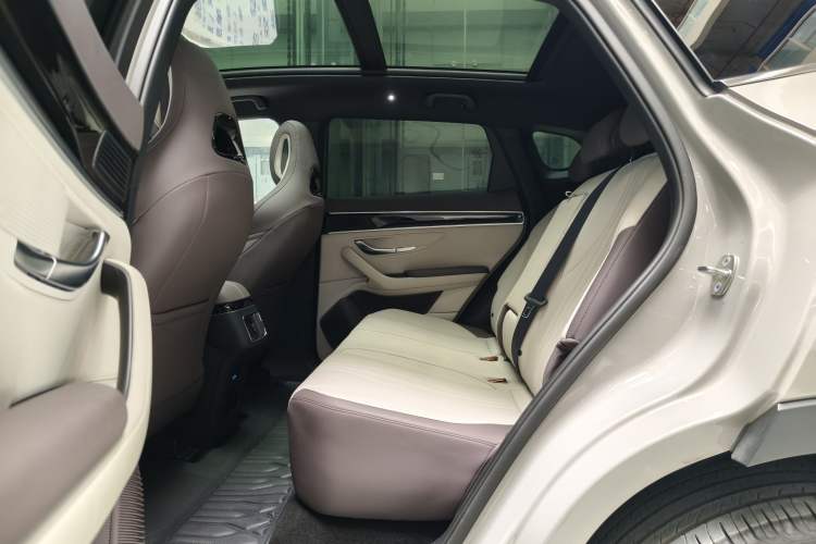 Used BYD Song PLUS New Energy 2025 EV Intelligent Driving Edition 520km Luxury Model