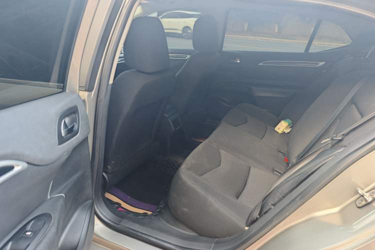 Used Citroen C4L 2014 1.8L Intelligent Drive Automatic Enjoyment Model
