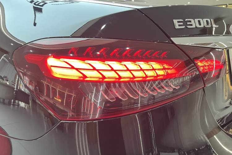 Used Mercedes-Benz E-Class 2022 Updated E 300 L Luxury Edition