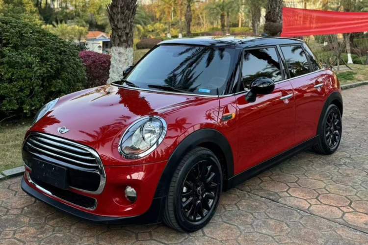 Used  MINI 2016 1.5T COOPER Five-Door Edition
