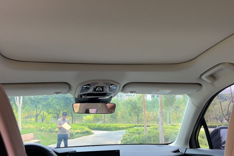 Used Lynk & Co 06 2023 Remix 1.5T Shero