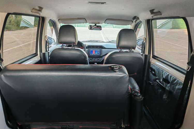 Used Wuling Hongguang 2021 1.5L Revised S Base Version with Electric Power Steering LAR
