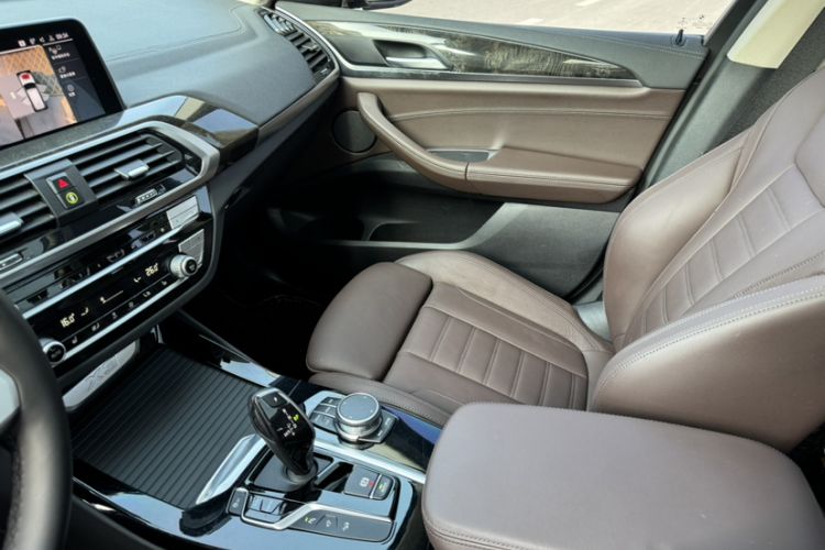 Used BMW X3 2021 xDrive30i Luxury Model with M Sport Package
