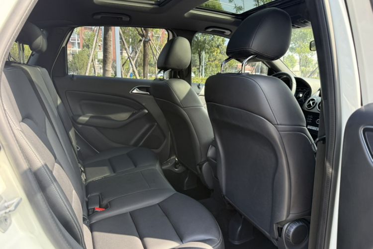 Used Mercedes-Benz B-Class 2017 B 200 Sport Edition
