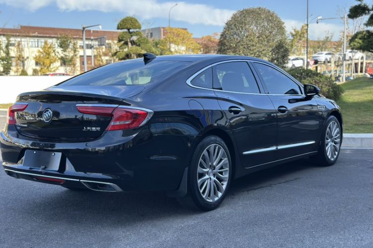 Used Buick LaCrosse 2018 28T Luxury Edition