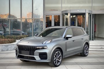 Used Lynk & Co 09 2021 2.0T Halo Six-Seater