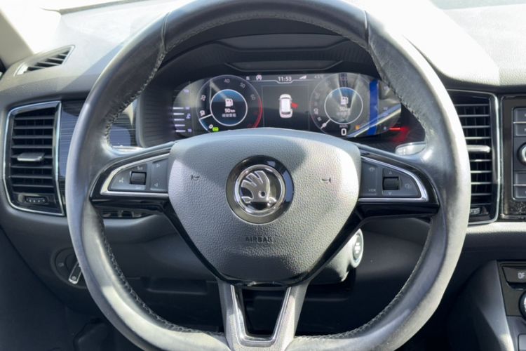 Used Skoda Kodiaq 2019 Facelifted TSI330 7-Seater Two-Wheel-Drive Luxury Enjoyment Edition China VI Standard
