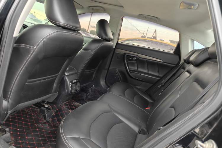 Used GAC Trumpchi GA6 2016 235T DCT Luxury Edition
