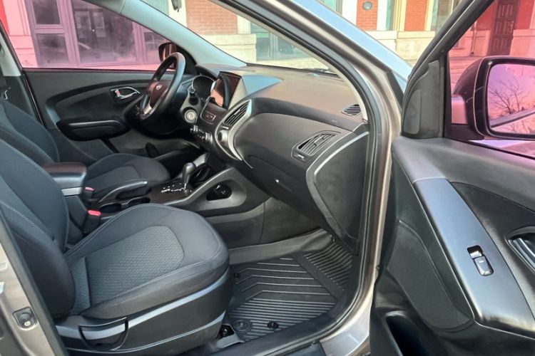 Used Hyundai ix35 2015 2.0L Automatic 2WD Comfort Edition China V Standard
