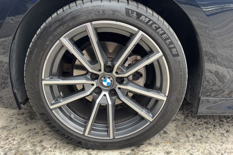 Used BMW 3 Series 2021 Restyled 325Li M Sport Package
