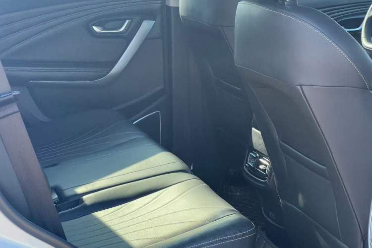 Used JETOUR X70 2019 1.5T DCT Joyride Edition
