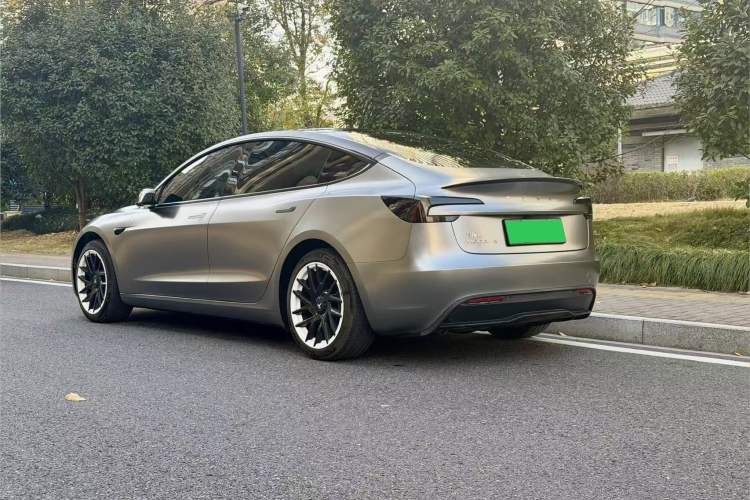 Used Tesla Model 3 2023 Rear-Wheel-Drive Version
