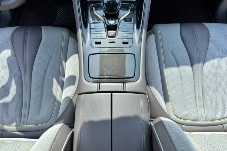 Used BYD Frigate 07 2023 DM-i 100KM Prestige Model
